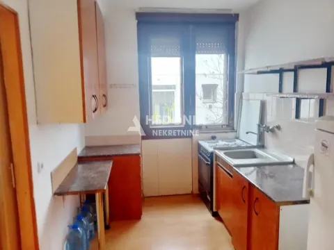 Stan in Zemun Sve Podlokacije