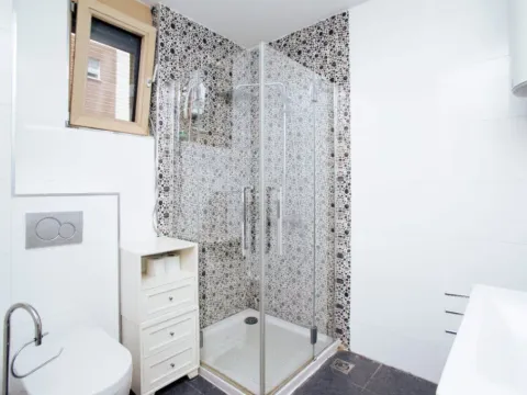 Rent, two bedroom apartment, 70m², Opatovo, Tivat - image 9