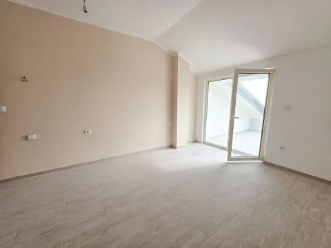 Prodaja, jednosoban stan, 50m², Bečići, Budva - image 4