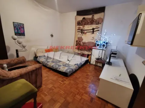 Prodaja, trosoban stan, 85m², Zemun Sve Podlokacije, Beograd - image 5