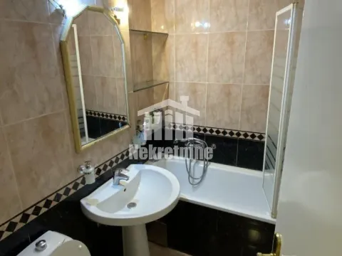 Izdavanje, trosoban stan, 93m², Stari Košutnjak, Rakovica - image 18