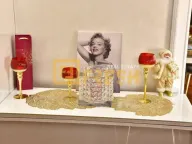 Izdavanje, četvorosoban stan, 140m², Centar, Podgorica - image 4