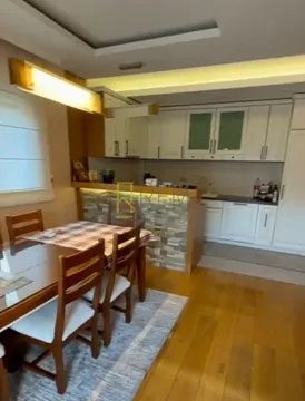 Prodaja, trosoban stan, 100m², Podgorica, Crna Gora - image 1