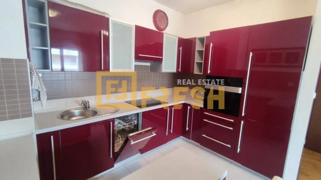 Rent, two bedroom apartment, 72m², City Kvart, Podgorica
