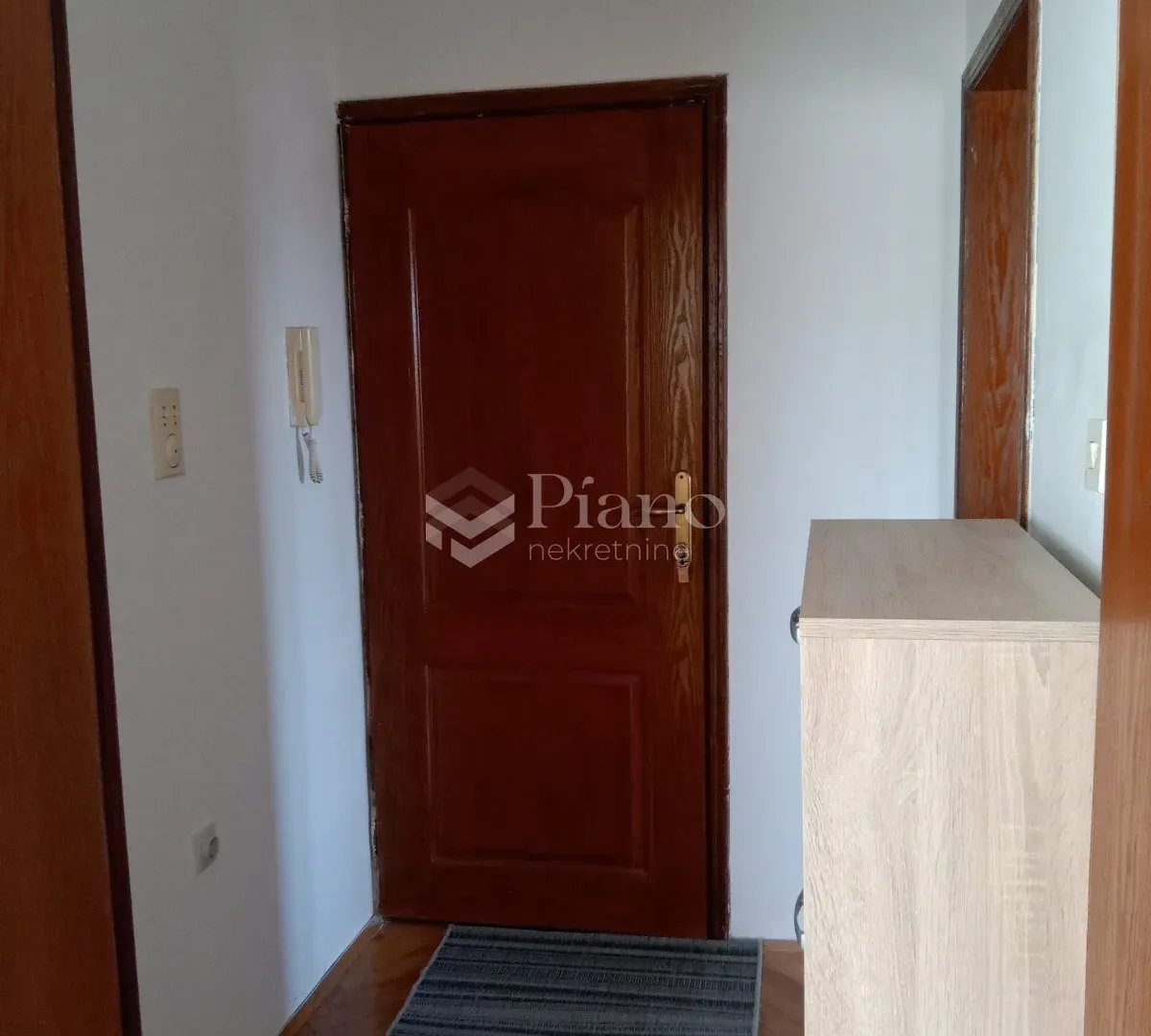 Rent, one bedroom apartment, 60m², Stari Aerodrom, Podgorica