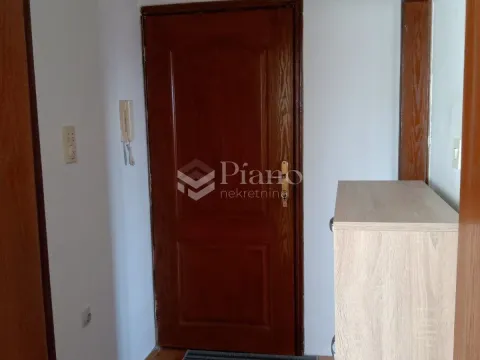 Izdavanje, jednosoban stan, 60m², Stari Aerodrom, Podgorica - image 6