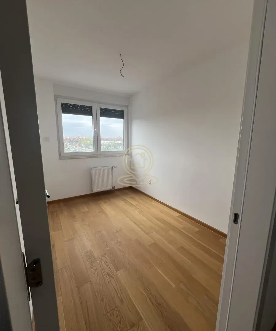 Prodaja, dvosoban stan, 58m², Bulevar Evrope, Novi Sad Sve Podlokacije