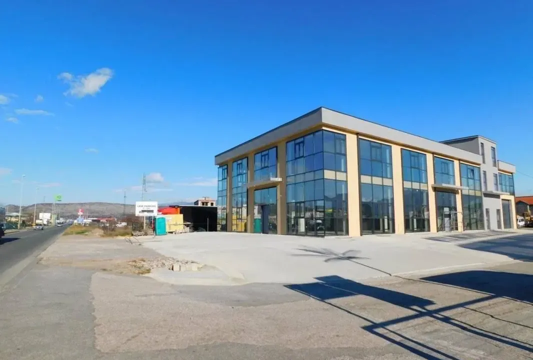 Izdavanje, poslovni prostor, 3000m², Zabjelo, Podgorica