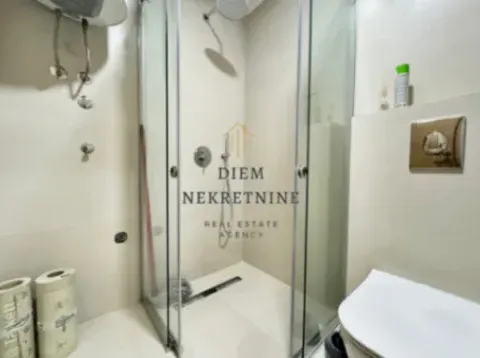 Izdavanje, dvosoban stan, 55m², Podgorica, Crna Gora - image 9