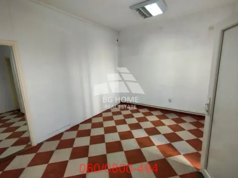 Izdavanje, poslovni prostor, 131m², Zemun Kalvarija, Zemun Sve Podlokacije - image 2