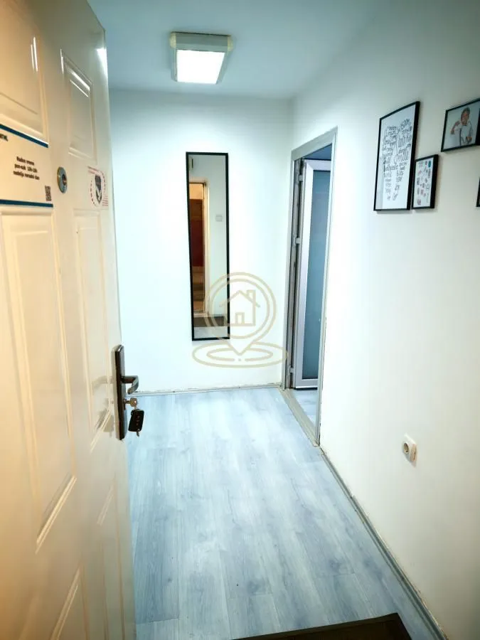 Izdavanje, poslovni prostor, 44m², Medijana, Niš