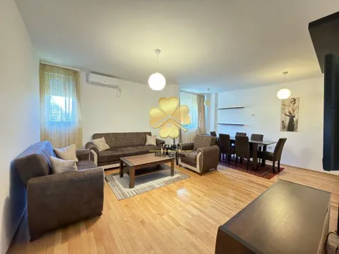 Izdavanje, jednosoban stan, 60m², Blok 5, Podgorica - image 1