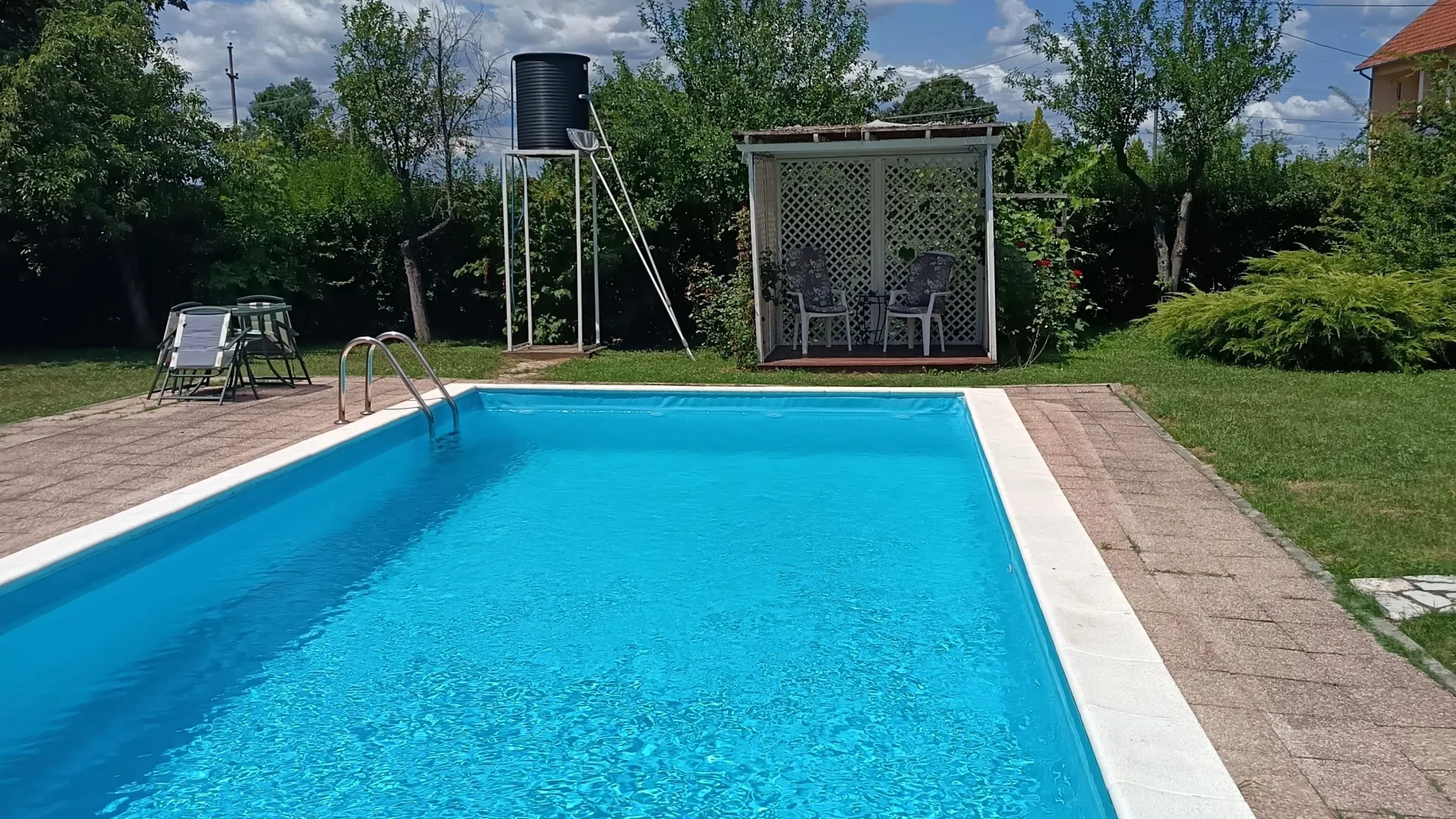 Sale, house, 179m², Lazarevac, Beograd