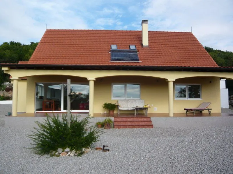 Prodaja, kuća, 220m², Nikšić, Crna Gora