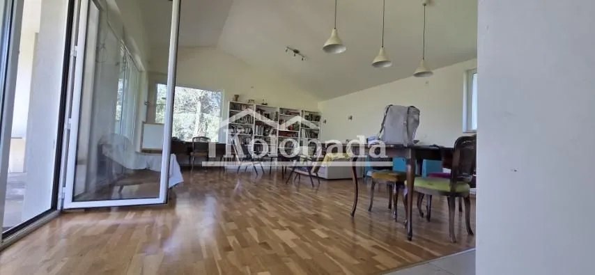 Prodaja, kuća, 243m², Nemenikuće, Sopot