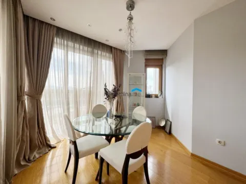 Izdavanje, trosoban stan, 104m², Preko Morače, Podgorica - image 4