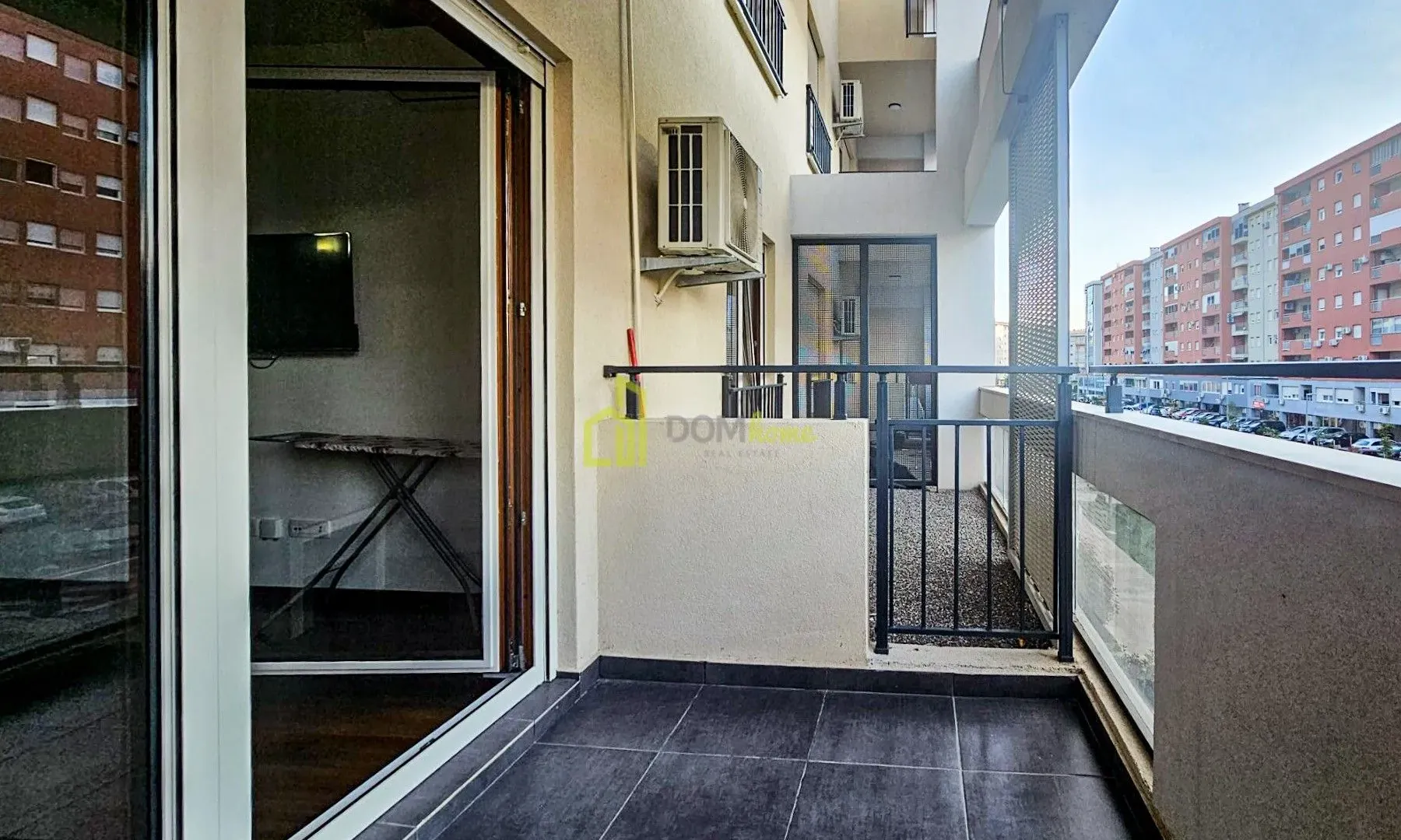 Izdavanje, jednosoban stan, 50m², Master Kvart, Podgorica