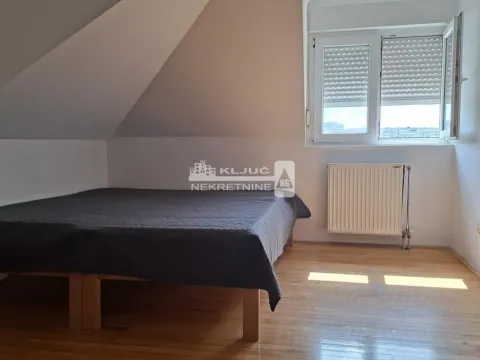 Prodaja, trosoban stan, 79m², Kanarevo Brdo, Beograd - image 7