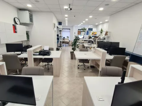 Izdavanje, poslovni prostor, 98m², Stari Aerodrom, Podgorica - image 3