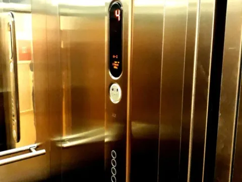 Izdavanje, garsonjera, 32m², Mainski Put, Budva - image 2