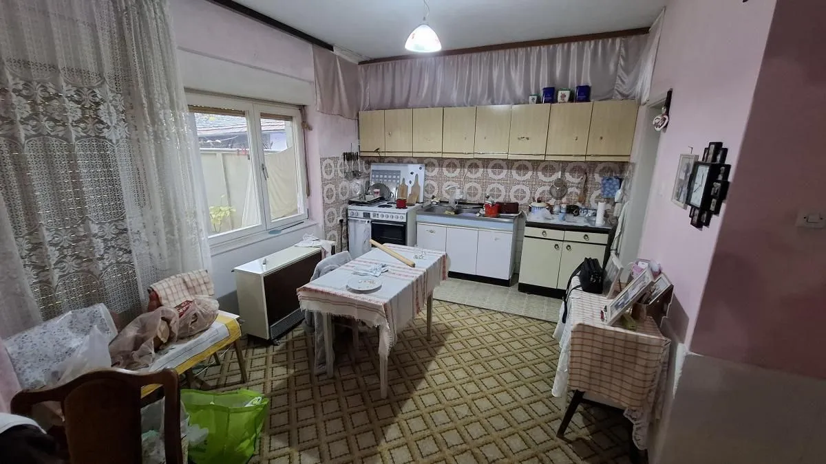 Prodaja, kuća, 199m², Kula, Srbija