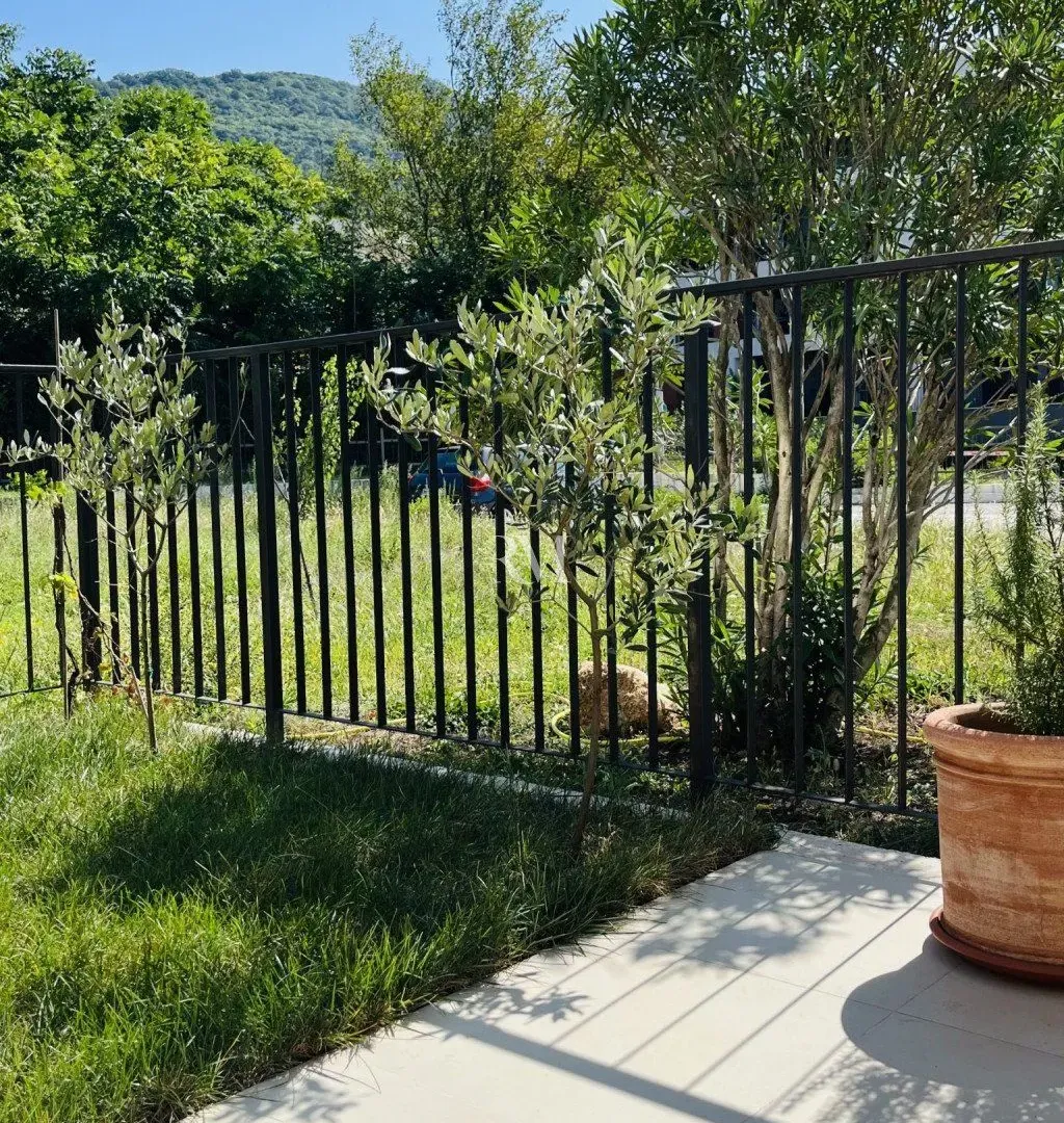 Prodaja, dvosoban stan, 63m², Seljanovo, Tivat