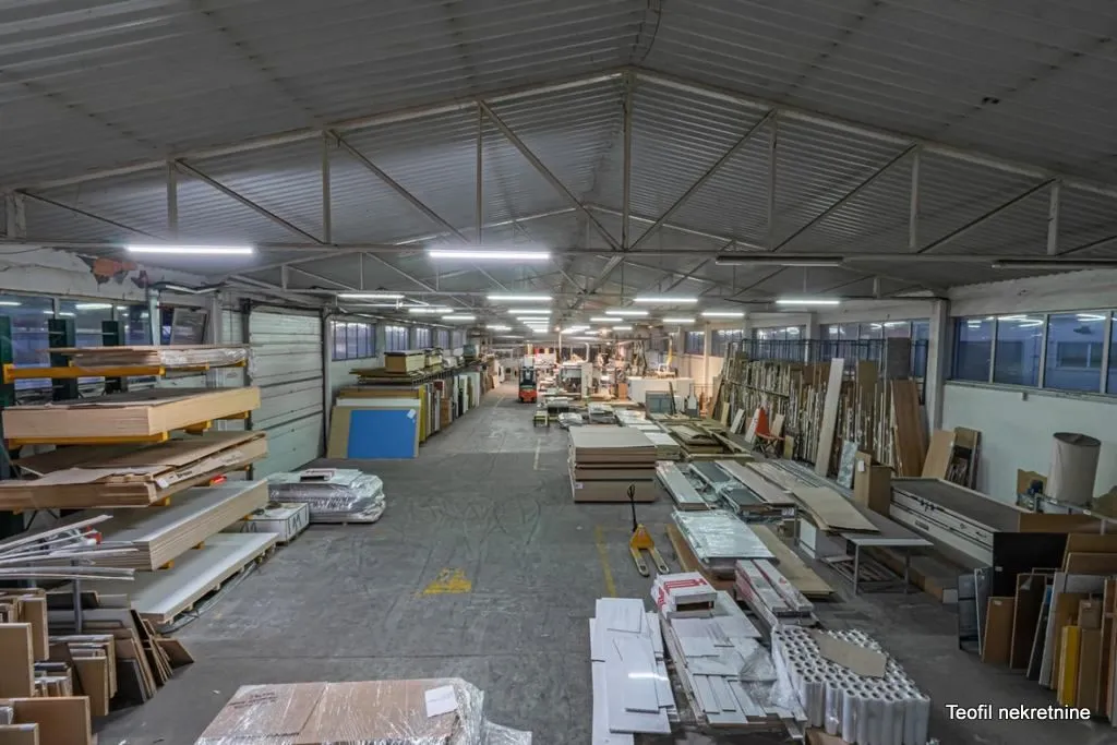 Rent, office space, 1700m², Nova Pazova, Stara Pazova
