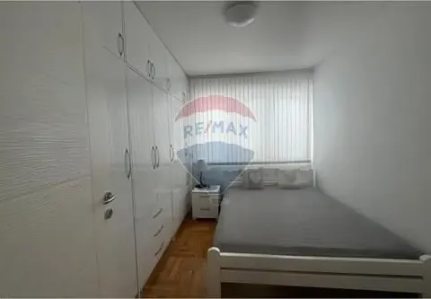 Izdavanje, stan, 65m², Centar, Bar - image 4