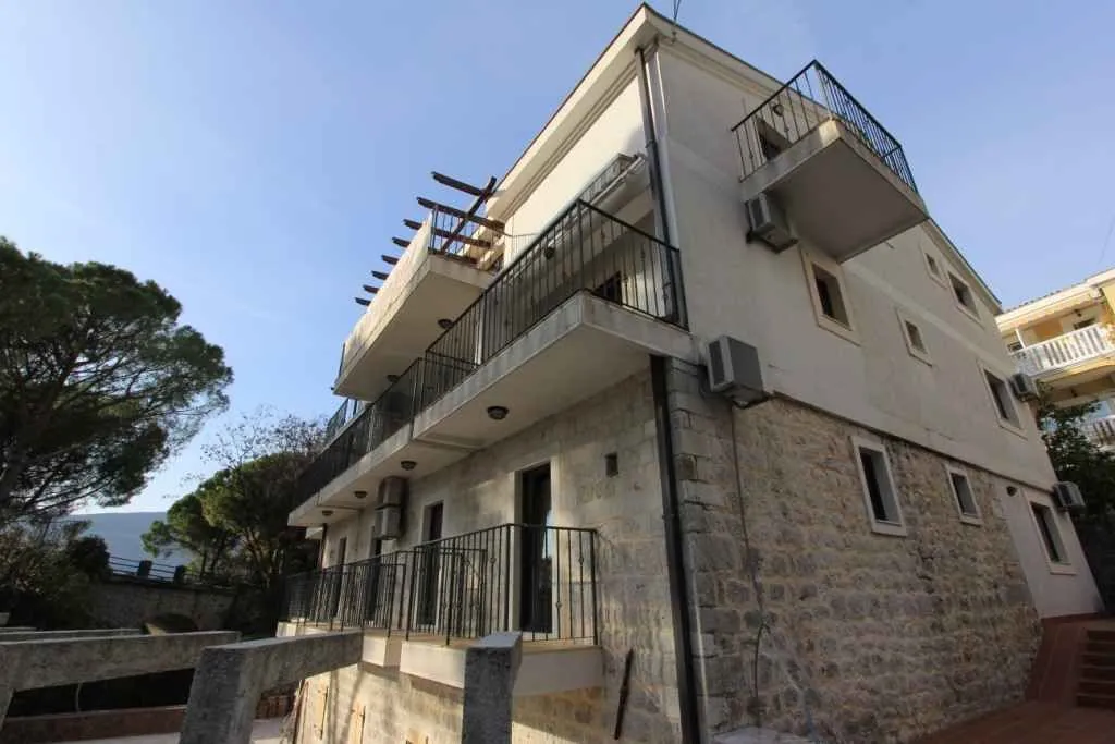 Prodaja, ugostiteljski objekat, 650m², Herceg Novi, Crna Gora