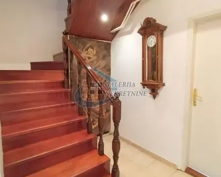 Prodaja, stan, 208m², Stari Grad, Beograd - image 15