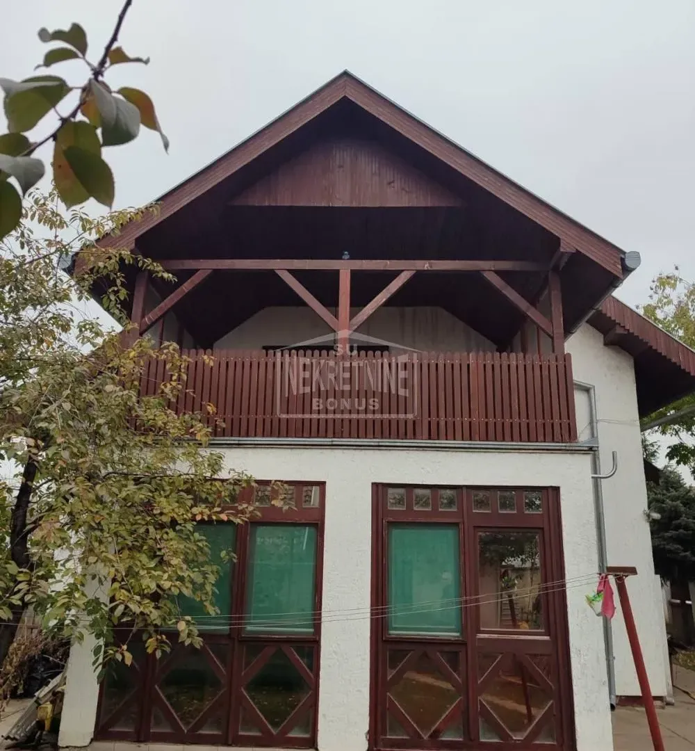 Prodaja, kuća, 270m², Železničko Naselje, Subotica