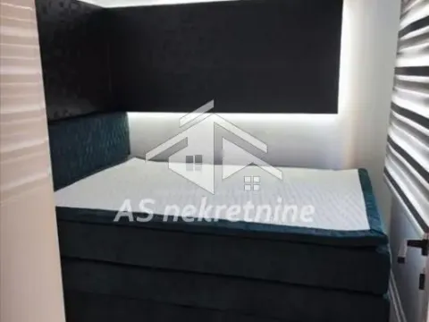 Rent, two bedroom apartment, 42m², Crveni Krst, Beograd - image 12