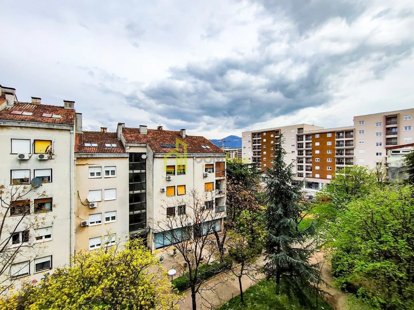 Rent, studio apartment, 22m², Stari Aerodrom, Podgorica