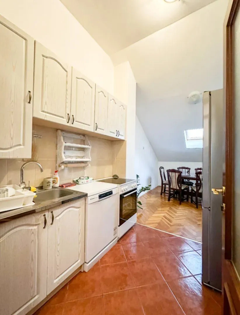 Prodaja, trosoban stan, 91m², Stari Aerodrom, Podgorica