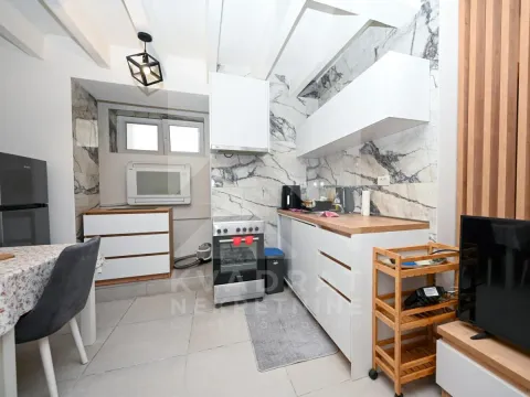 Rent, one bedroom apartment, 43m², Centar, Podgorica - image 5