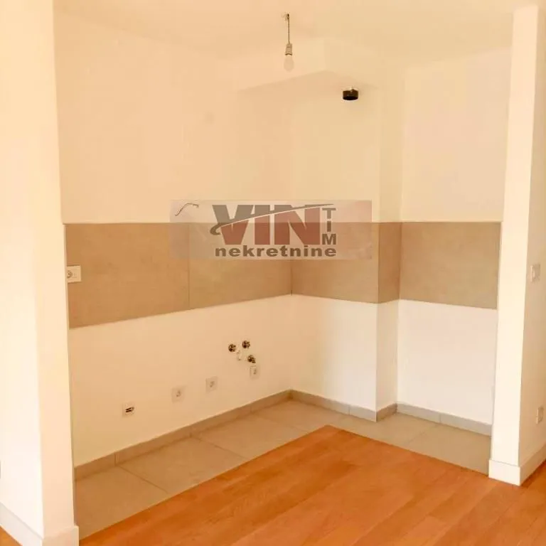 Prodaja, dvosoban stan, 53m², Autokomanda, Voždovac Sve Podlokacije