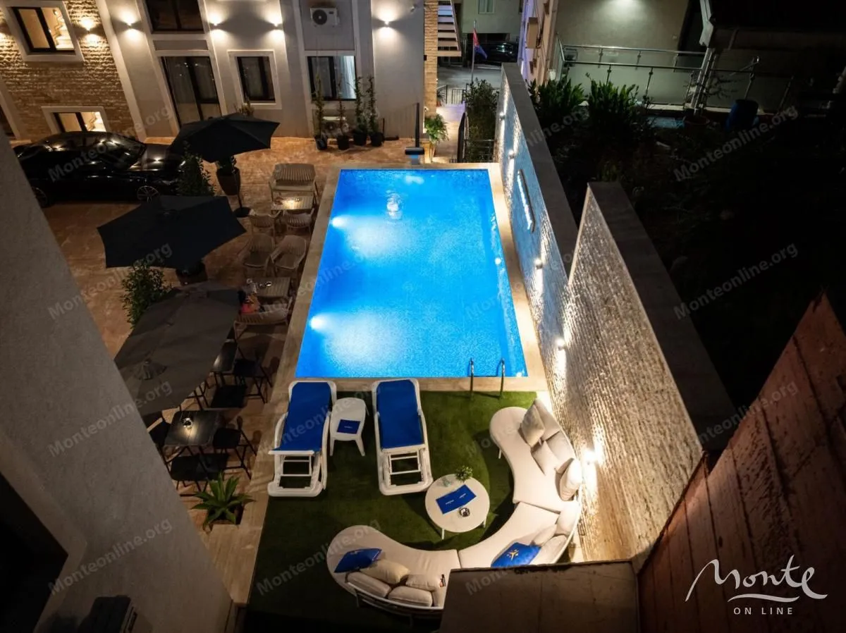 Prodaja, jednosoban stan, 36m², Podkošljun, Budva