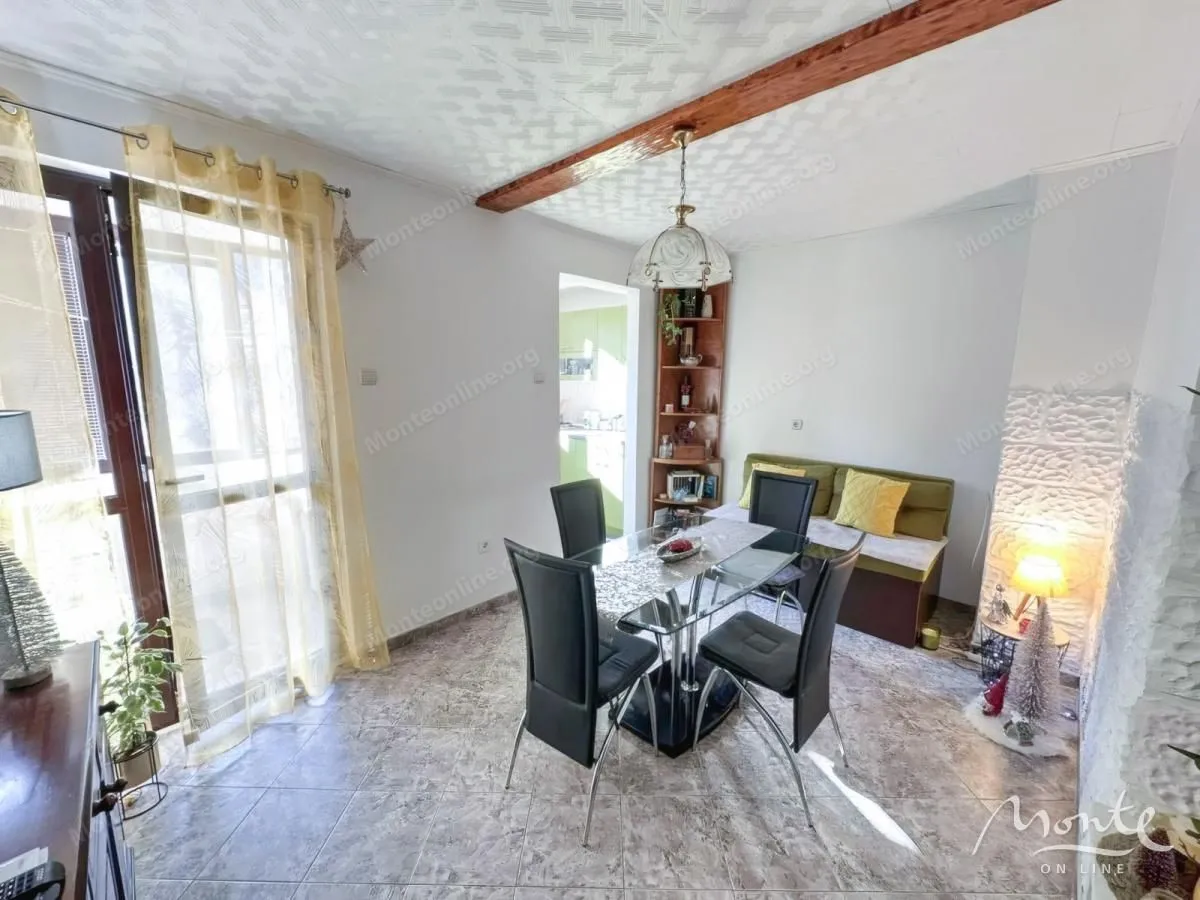 Sale, one bedroom apartment, 46m², Kotor, Crna Gora