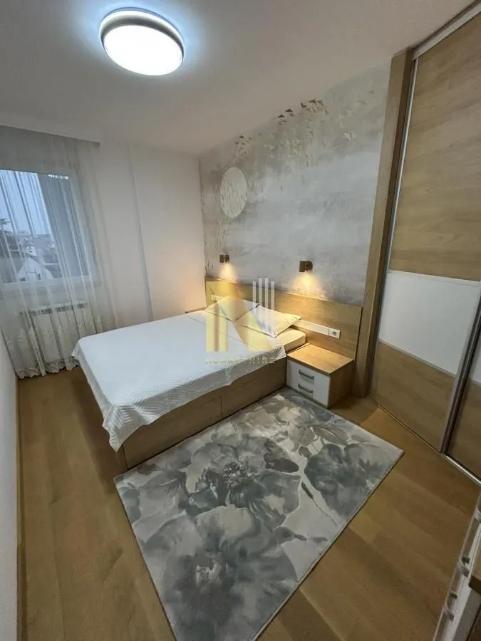 Izdavanje, jednosoban stan, 42m², Bulevar Evrope, Novi Sad Sve Podlokacije