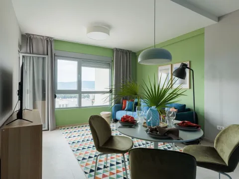 Prodaja, jednosoban stan, 45m², Centar, Tivat - image 4