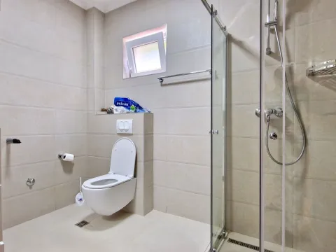 Prodaja, kuća, 185m², Zagora, Kotor - image 22