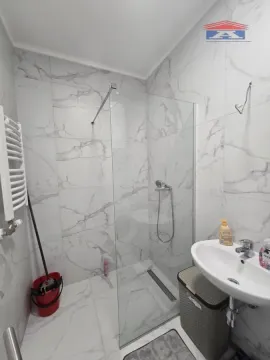 Izdavanje, dvosoban stan, 60m², Avijatičarsko naselje, Novi Sad Sve Podlokacije - image 11