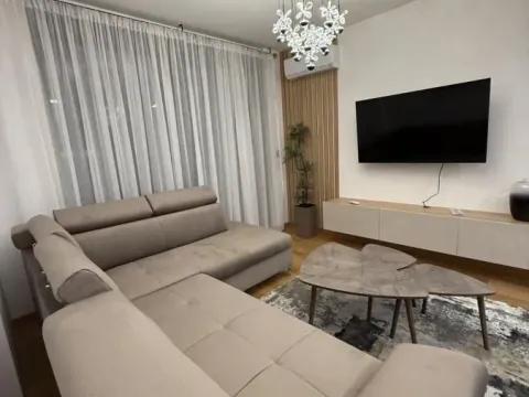 Rent, two bedroom apartment, 39m², Sajmište, Novi Sad - image 2
