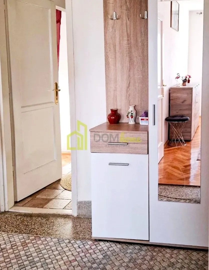 Prodaja, dvosoban stan, 73m², Herceg Novi, Crna Gora