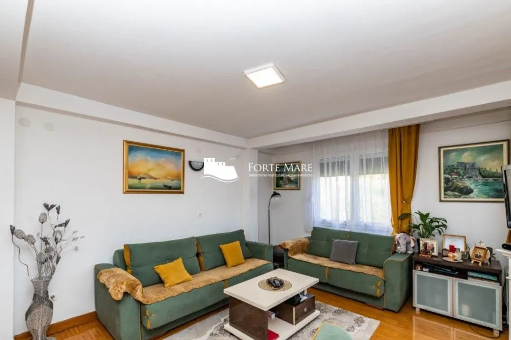 Prodaja, dvosoban stan, 112m², Igalo, Herceg Novi