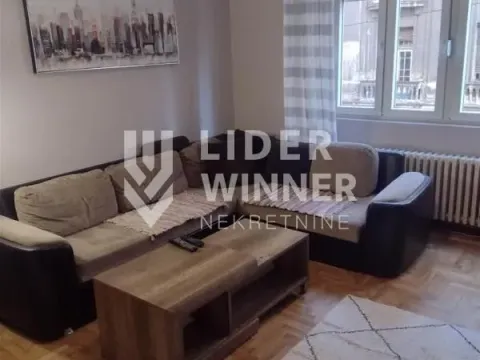 Prodaja, dvosoban stan, 60m², Stari Grad, Beograd