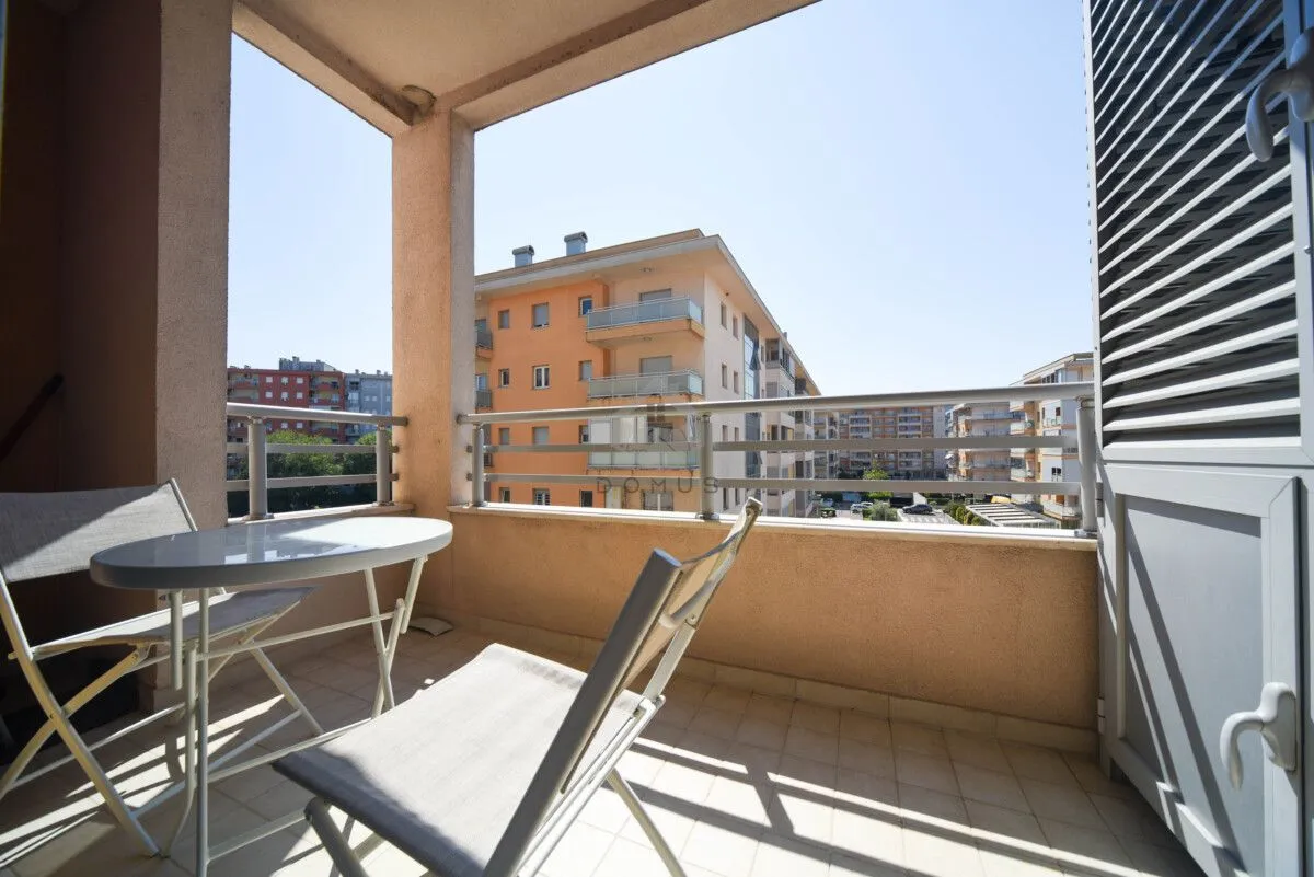 Rent, one bedroom apartment, 70m², City Kvart, Podgorica