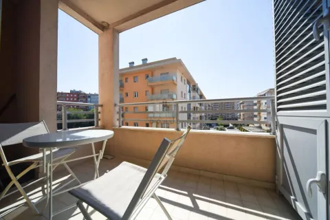 Rent, one bedroom apartment, 70m², City Kvart, Podgorica - image 12