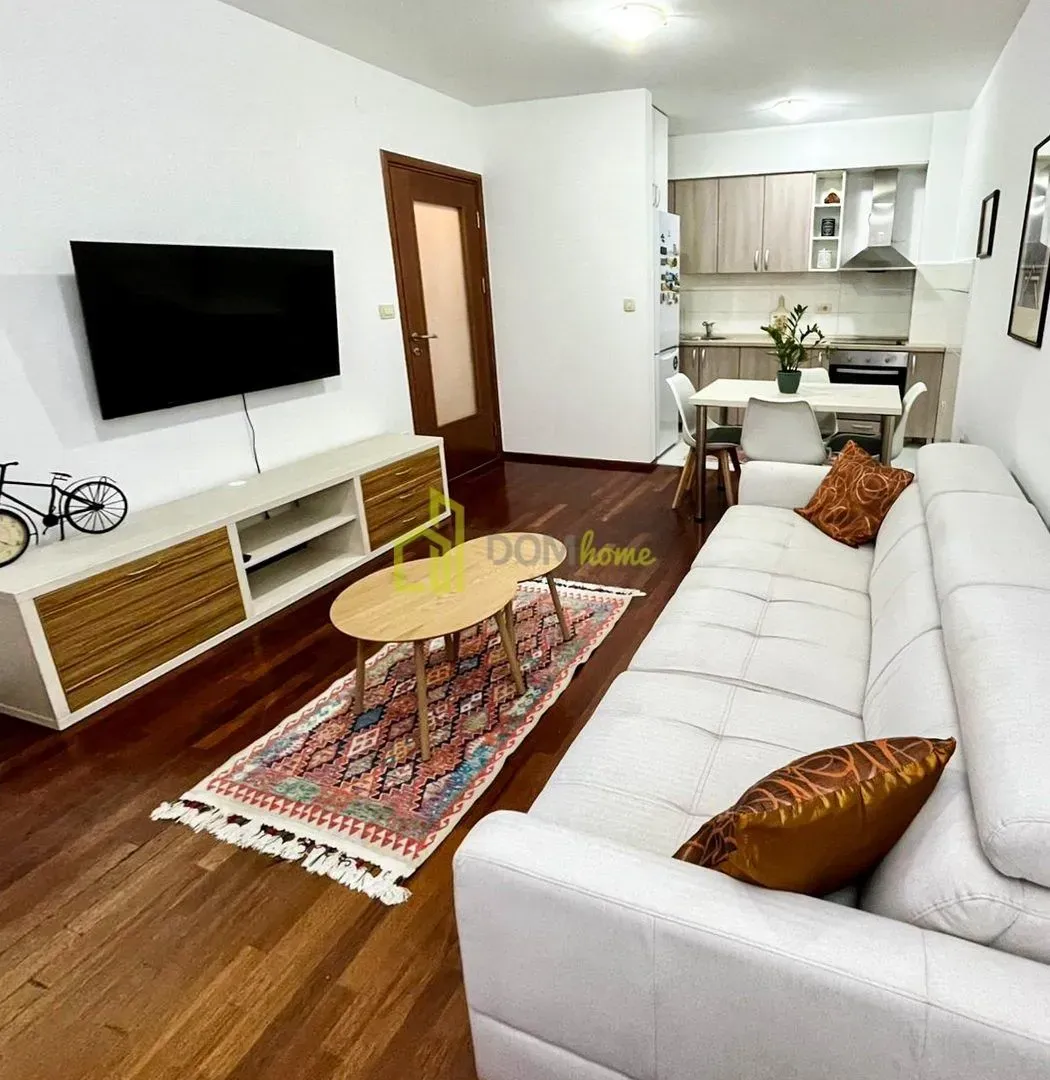 Rent, one bedroom apartment, 43m², Stari Aerodrom, Podgorica