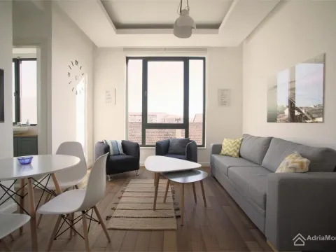 Prodaja, jednosoban stan, 40m², Centar, Tivat - image 2